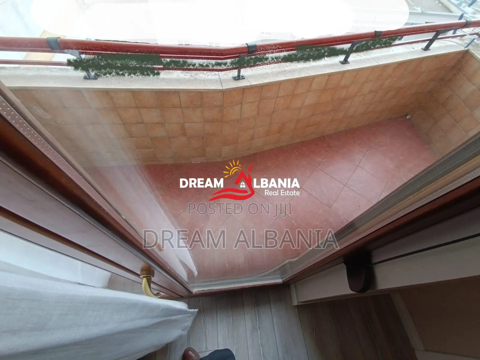 Apartment 2+1 jepet me qera afer 9 katsheve (Aktualisht 1+1+Garsoniere