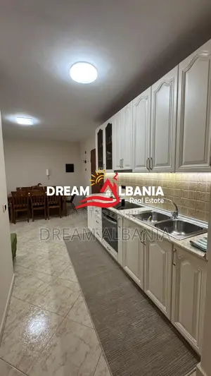 Apartament me qera 2+1, ne Rrugen Frederik Shiroka, prane 21 dhjetorit
