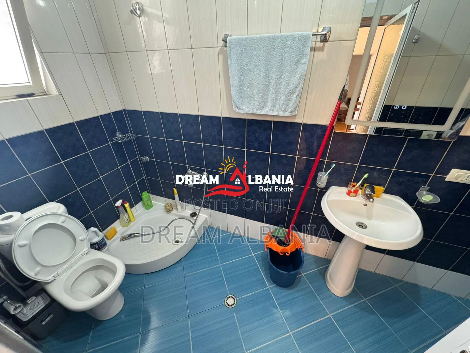 Jepet me qera apartament 2+1+2 Poste Parkimi, ne Porcelan, prane Europ