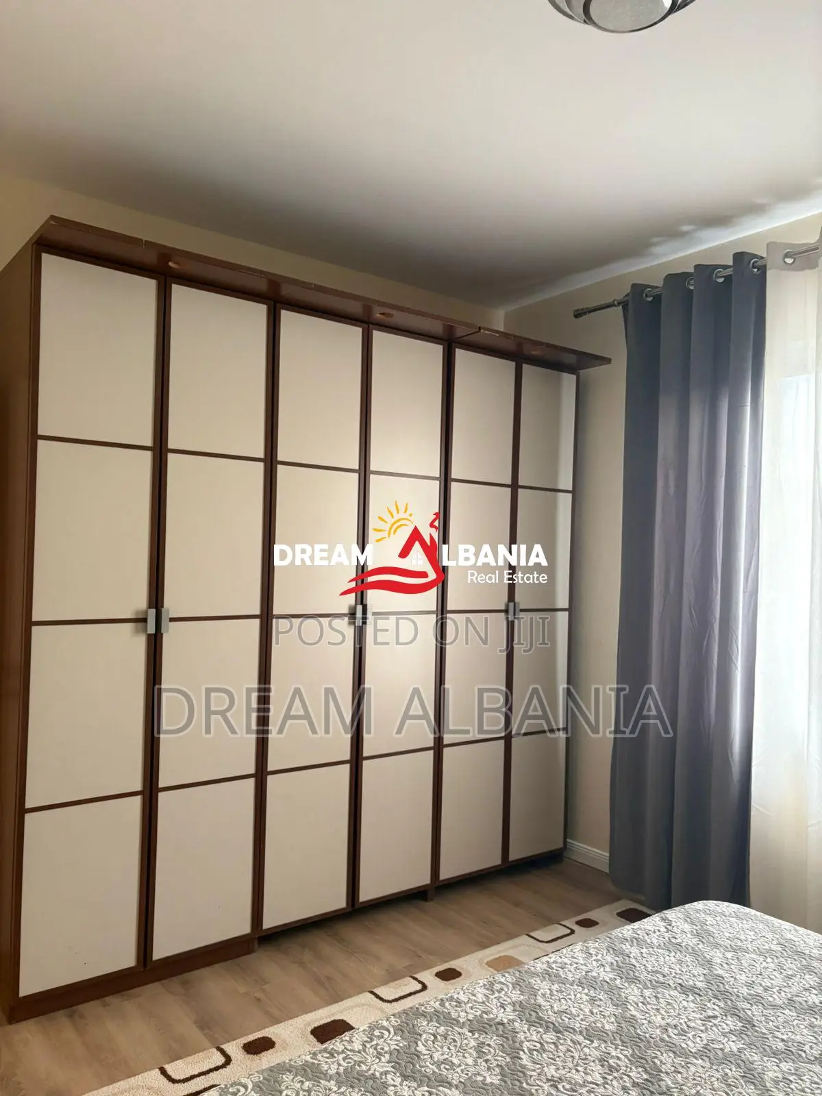 Jepet me qera Apartament 2+1 Rruga e Elbasanit prane pallatit te Briga