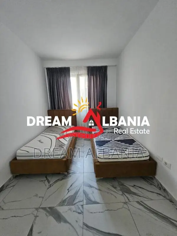 Apartament 2+1 me Qera Tek Grand Gallery ne Yzberisht ne Tirane” (ID 4