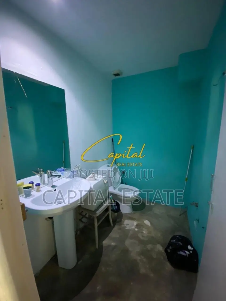 AMBIENT BIZNEIS ME QIRA 180 M2 ISH BLLOKU 1.500 EURO
