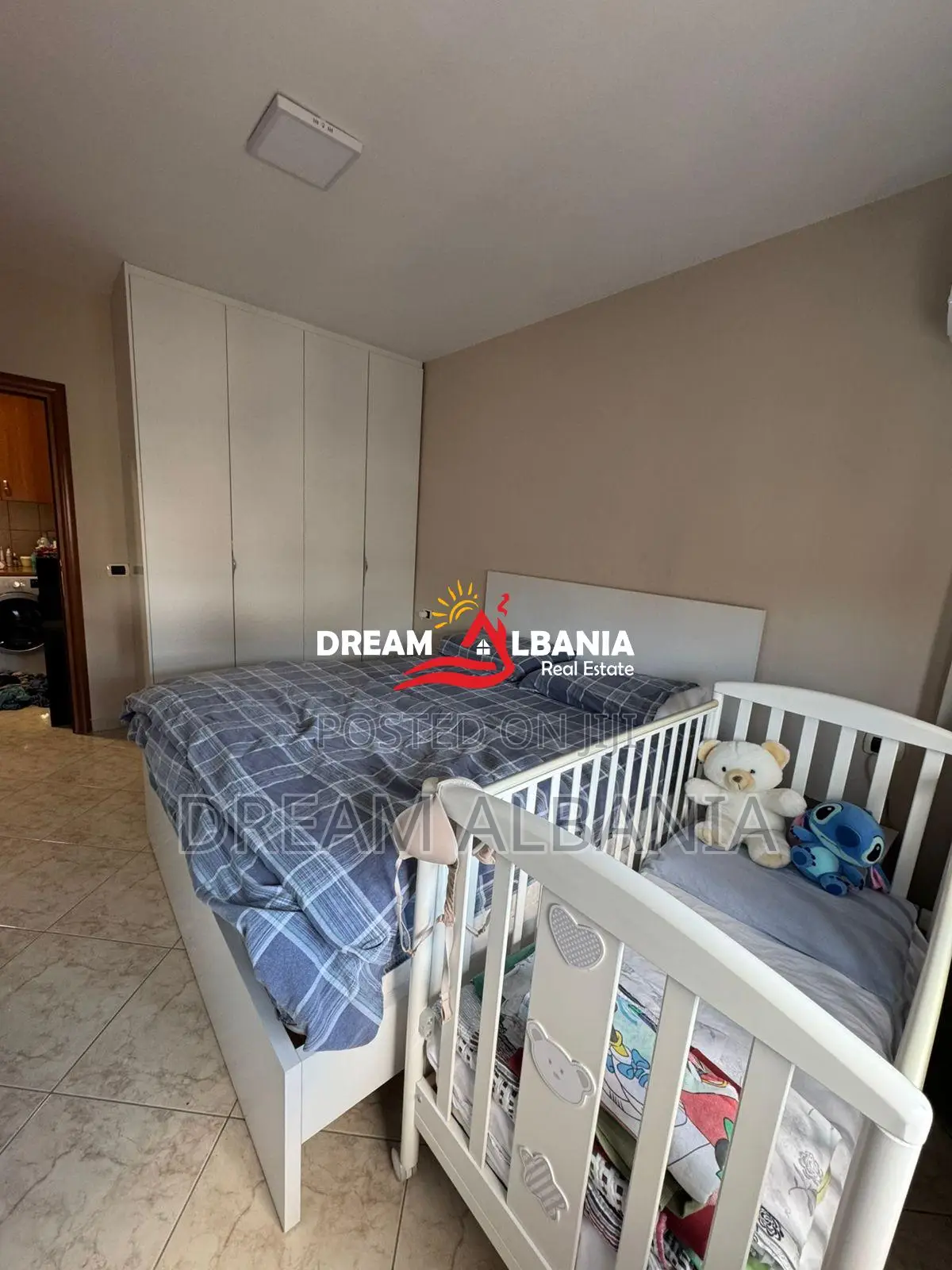 Apartament me qera 2+1, ne Rrugen Frederik Shiroka, prane 21 dhjetorit