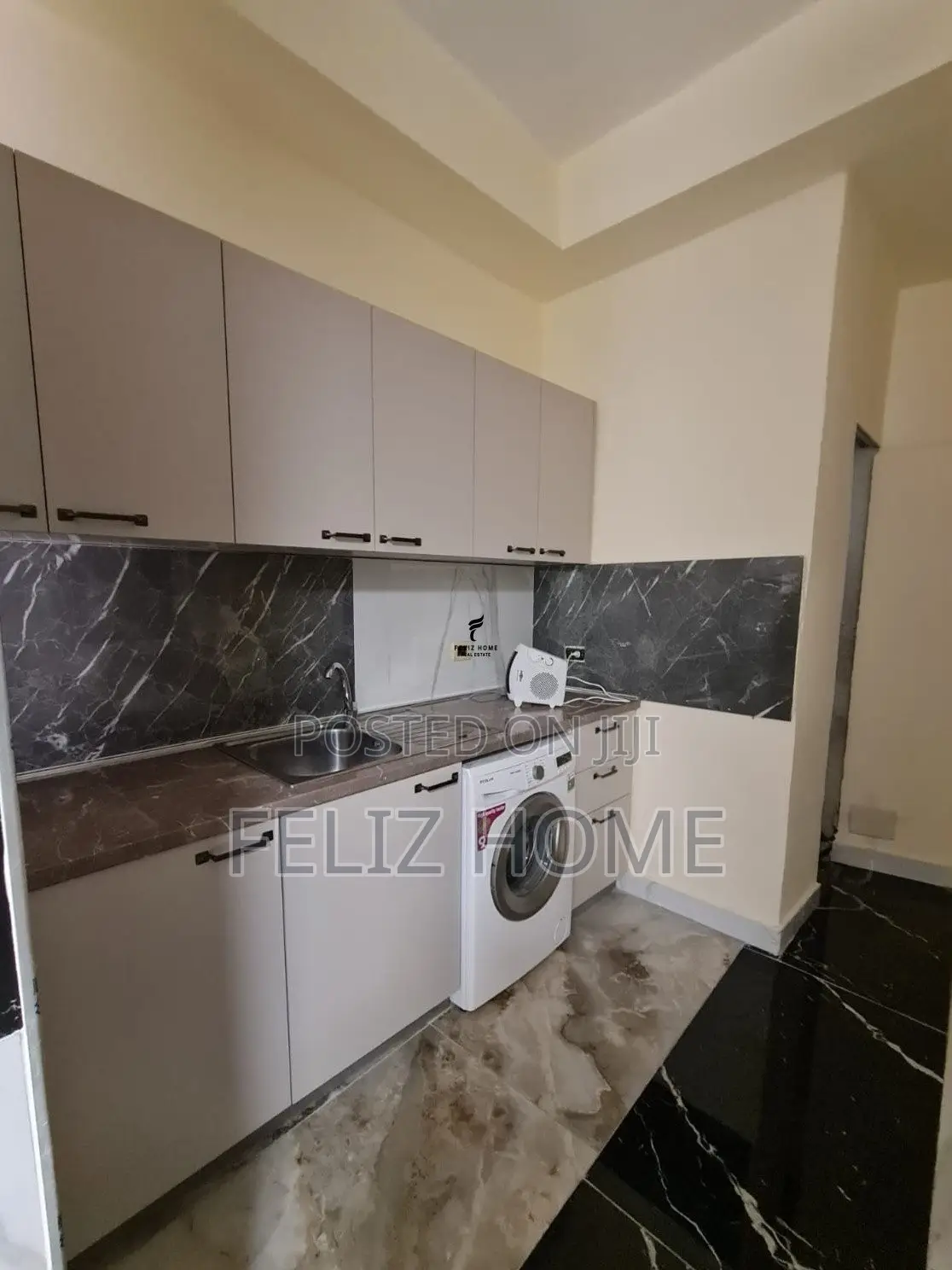 APARTAMENT ME QERA 1+1 ALI DEMI 40.000 LEKE