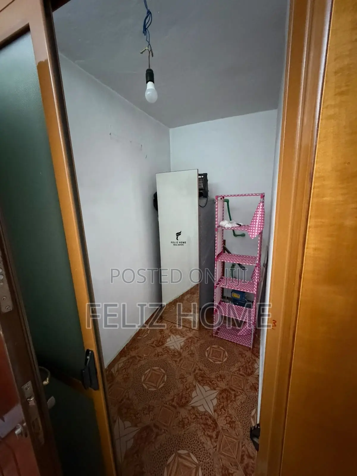 SHITET APARTAMENT 1+1 VASIL SHANTO 115.000 EURO