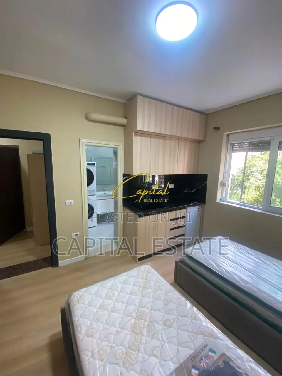 GARSONIERE ME QIRA 50 M2 21 DHJETORI 58.000 LEKE
