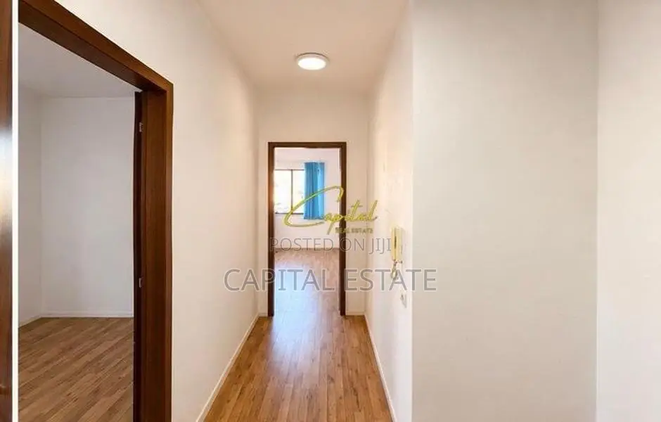 AMBIENT BIZNESI ME QIRA 75 M2 RUGA E KOSOVAREVE 60.000 LEKE