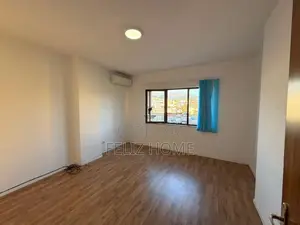 ZYRE ME QERA 75 M2 RRUGA E KOSOVAREVE 60.000 LEKE