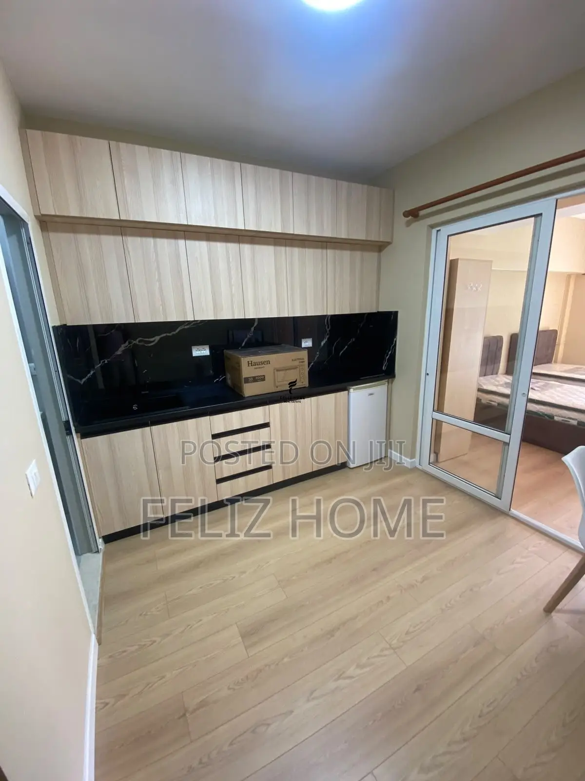 GARSONIERE ME QERA 50M2 21 DHJETORI 58.000 LEKE