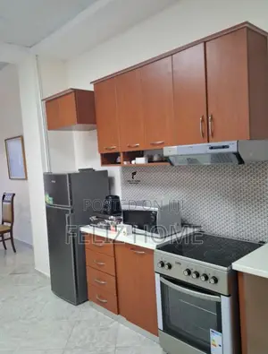 APARTAMENT ME QERA 2+1 QENDER 60.000 LEKE