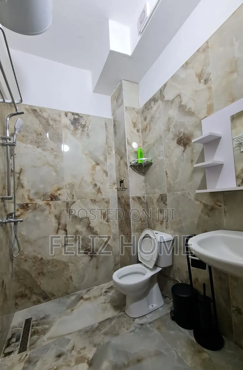 APARTAMENT ME QERA 1+1 ALI DEMI 40.000 LEKE