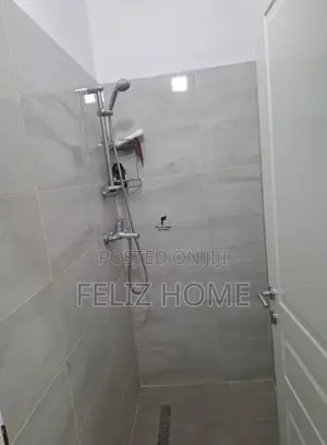 APARTAMENT ME QERA 2+1 QENDER 60.000 LEKE