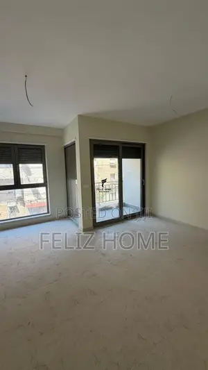ZYRE ME QERA 70M2 PAZARI I RI 65.000 LEKE