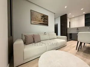 APARTAMENT ME QERA 1+1 MINE PEZA 1.300 EURO