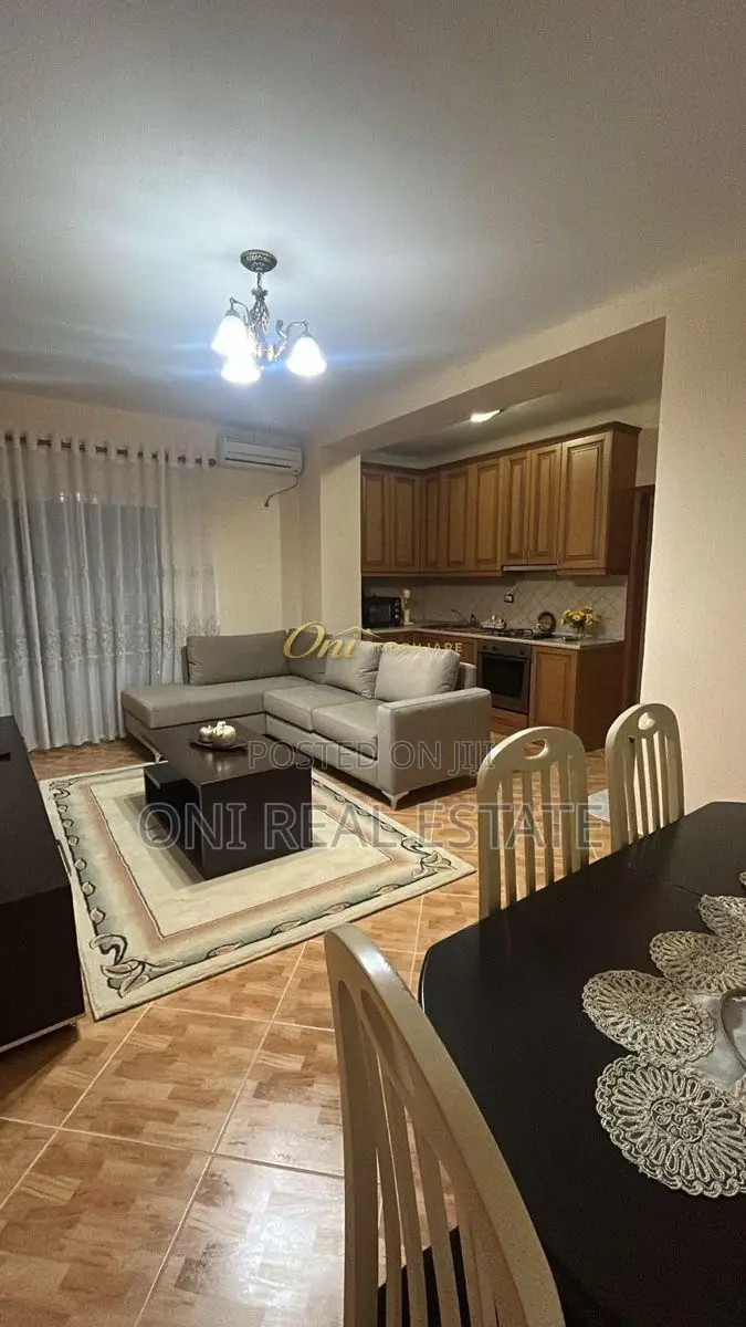 Apartment to rent Zhan D'Ark Blvd. - Hoxha Tahsim Str. (Tirana - city)