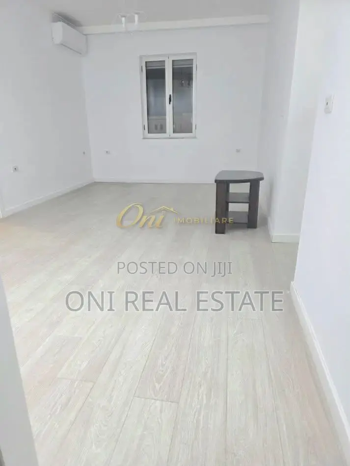 Office to rent Kavaja Str. - 21 Dhjetori (Tirana - city)