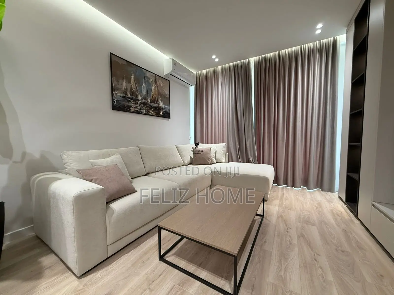 APARTAMENT ME QERA 2+1 MINE PEZA 1.500 EURO