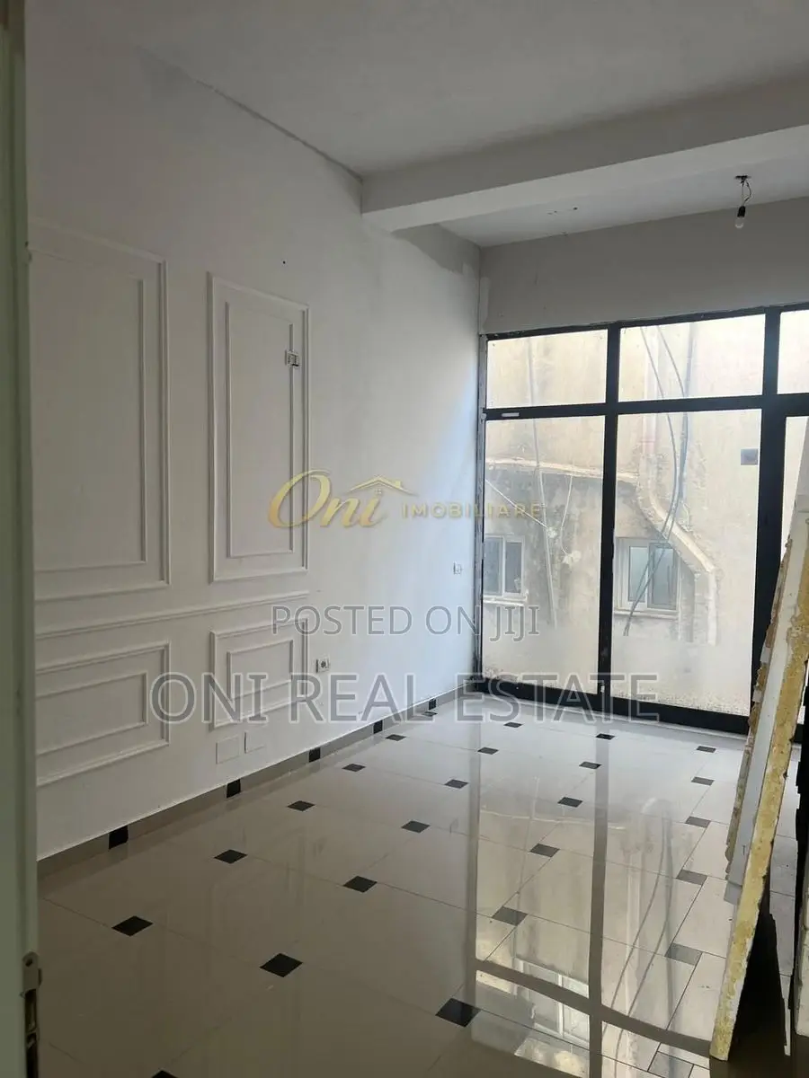 Office to rent Astiri - Unaza e Re (Tirana - city)