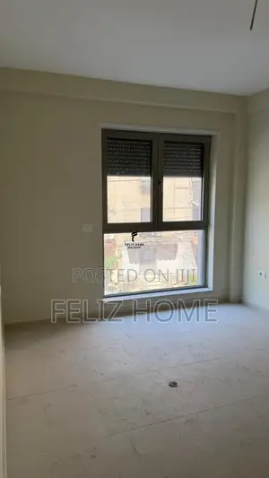 ZYRE ME QERA 70M2 PAZARI I RI 65.000 LEKE
