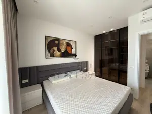 APARTAMENT ME QERA 1+1 MINE PEZA 1.300 EURO