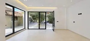 Business building to rent Center (Tirana - city)