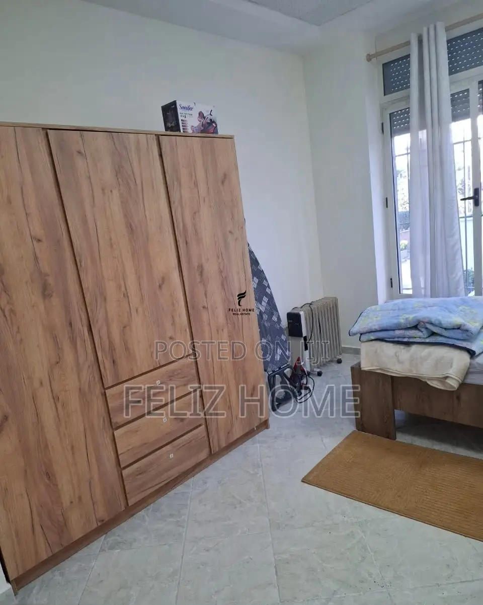 APARTAMENT ME QERA 2+1 RRUGA E KAVAJES 60.000 LEKE