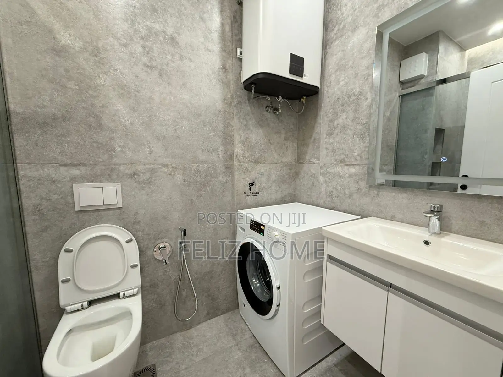APARTAMENT ME QERA 2+1 MINE PEZA 1.500 EURO