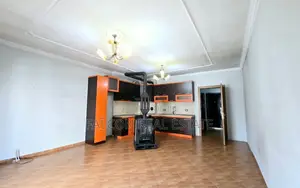 Jepet me Qira apartament 2+1,Lagjia 18-Korce!