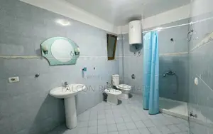 Jepet me Qira apartament 2+1,Lagjia 18-Korce!