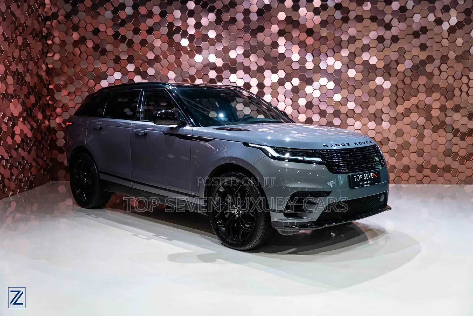 RANGE ROVER VELAR