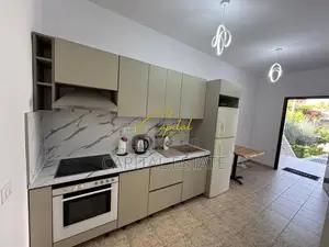 APARTAMENT ME QIRA 1+1 SHKOZE 40.000 LEKE