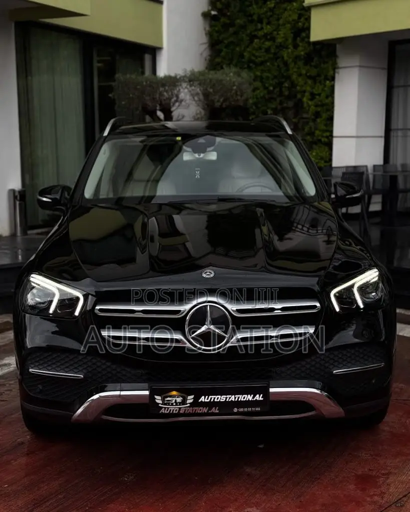 Mercedes Benz GLE 300d