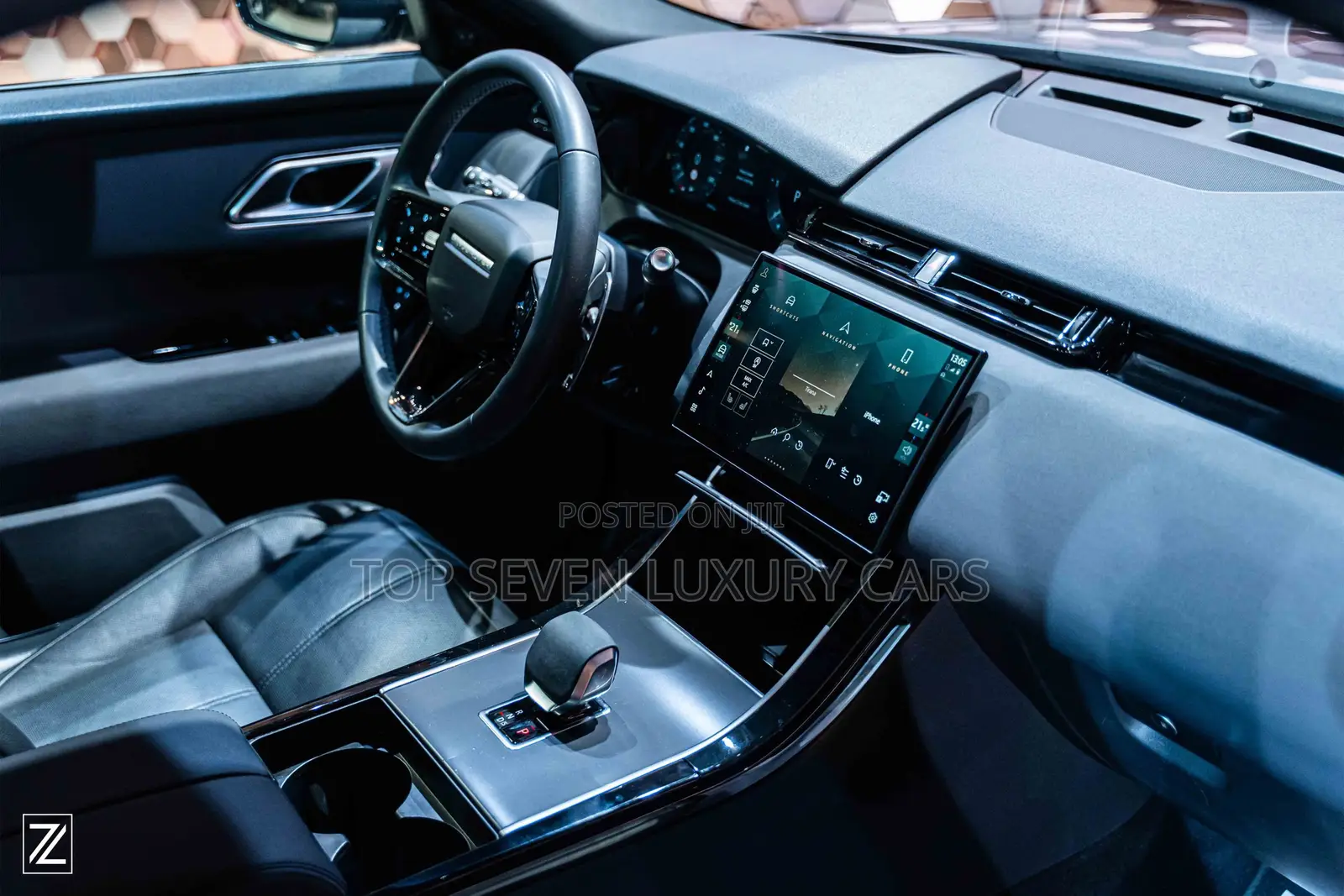 RANGE ROVER VELAR