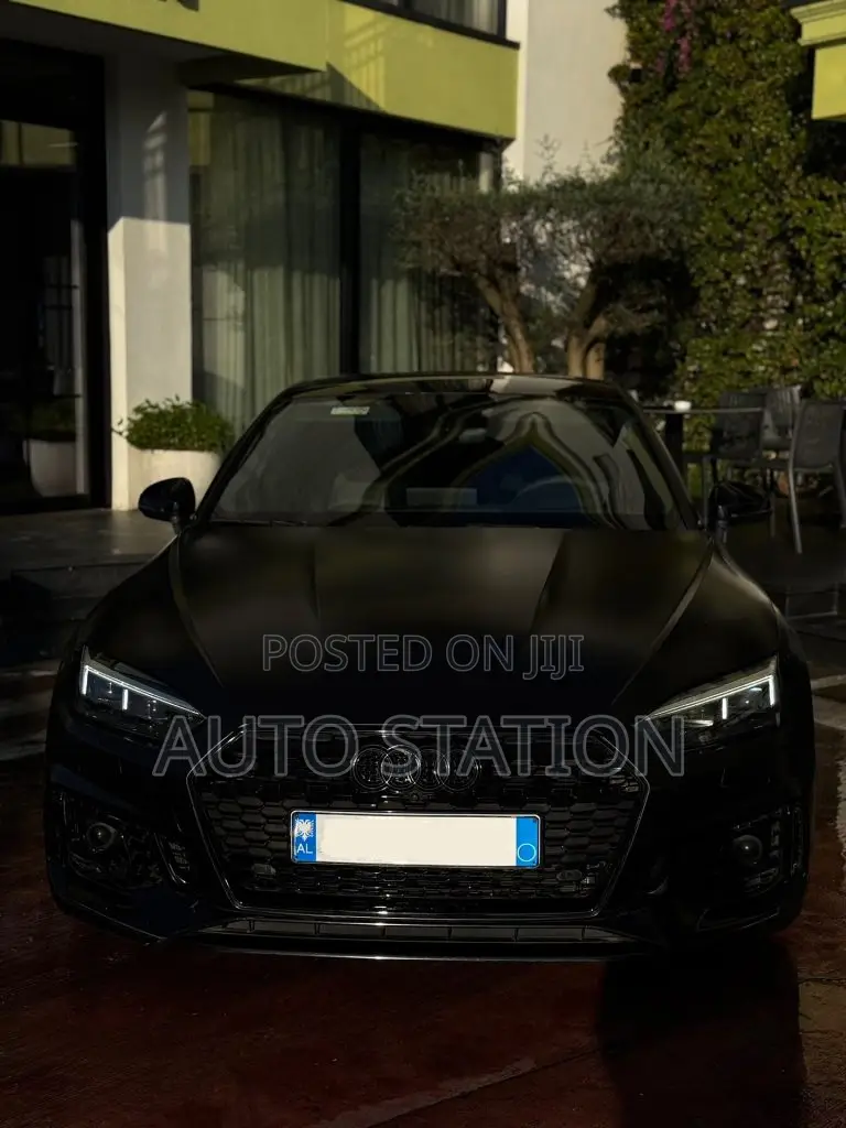 Audi RS5