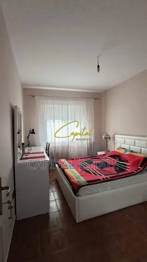 APARTAMENT EM QIRA 1+1 ISH TREGU ELEKTRIK 40.000 LEKE