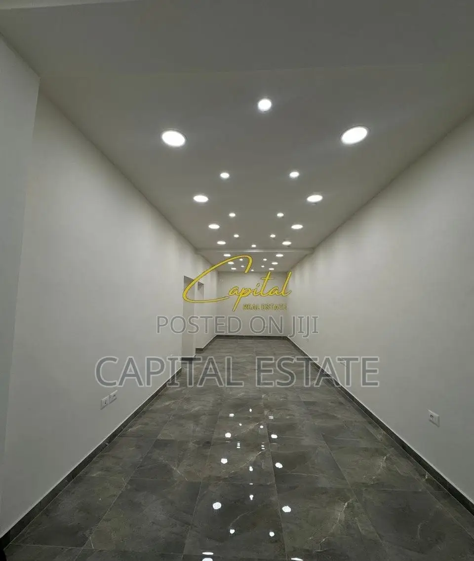 SHITET AMBIENT BINZESI 70 M2 STADIUMI DINAMO 485.000 EURO