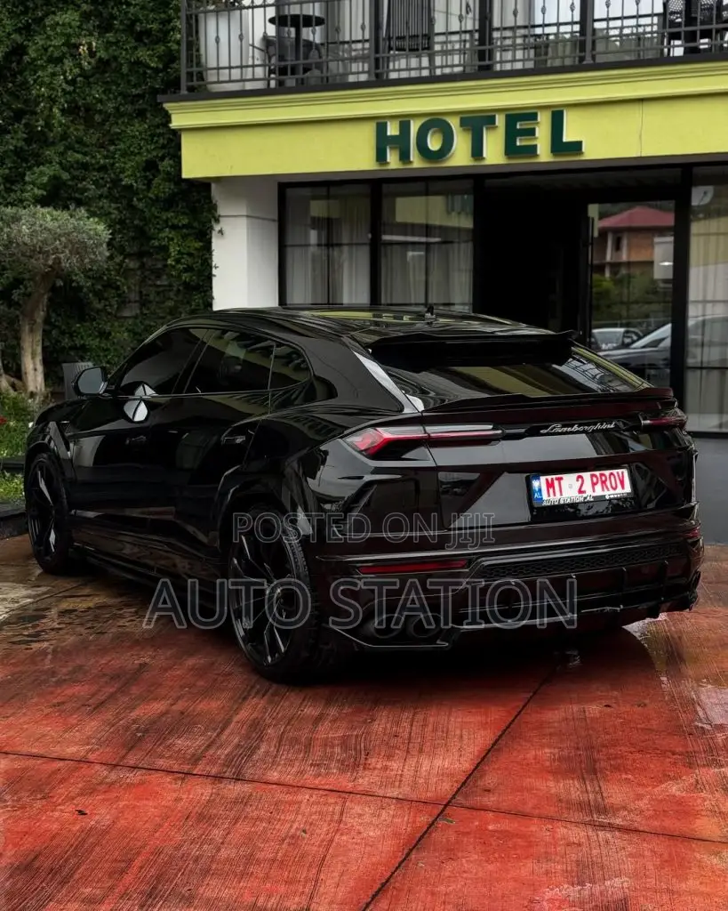 Lamborghini Urus