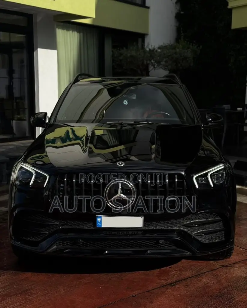 Mercedes Benz GLE 300d