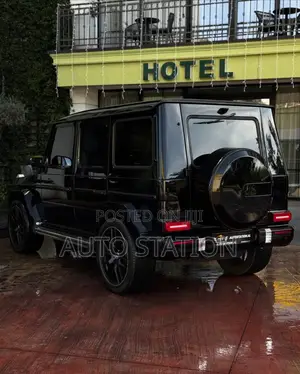Mercedes Benz G63 AMG