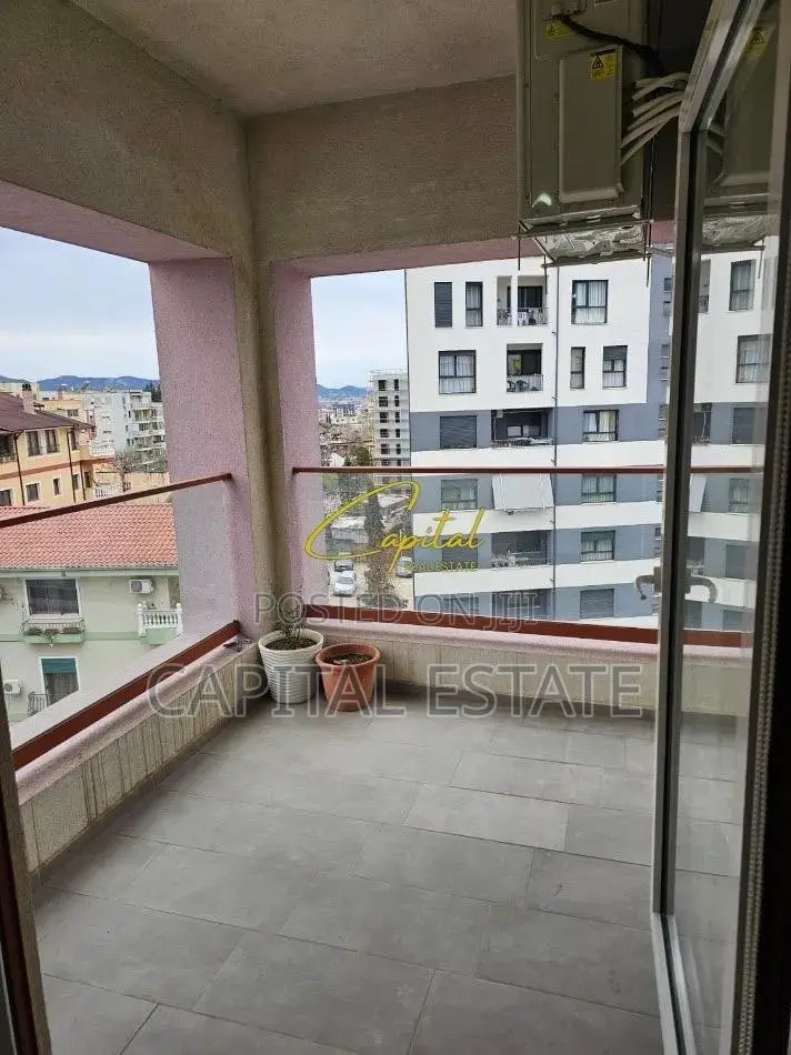 APARTAMENT ME QIRA 2+1 ALI DEMI 550 EURO