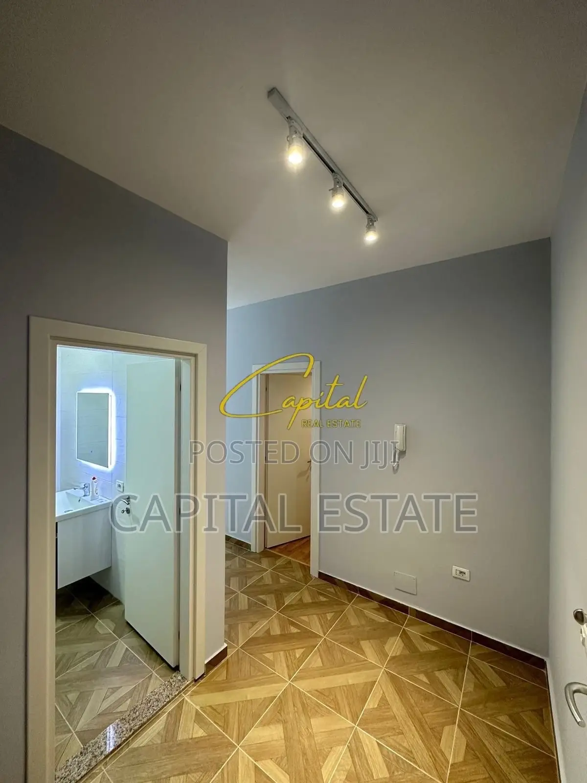 APARTAMENT ME QIRA 2+1 5 MAJI 60.000 LEKE