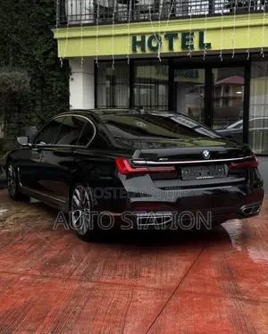 BMW 750Li