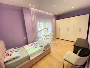 APARTAMENT ME QIRA 2+1 RRUGA E DIBRES 750 EURO