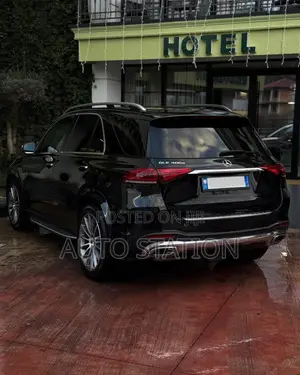 Mercedes Benz GLE 400d