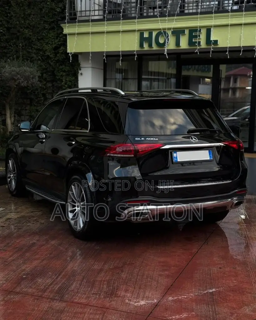 Mercedes Benz GLE 400d