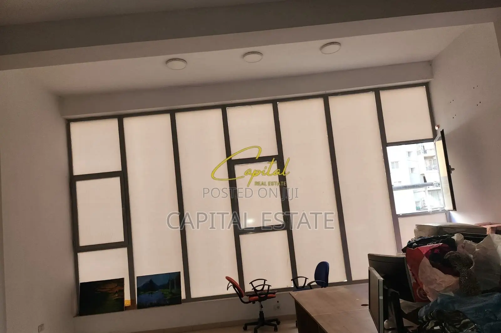 AMBIENT BIZNESI ME QIRA 60 M2 ASTIR 550 EURO