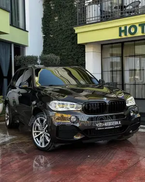 BMW X5 M50d
