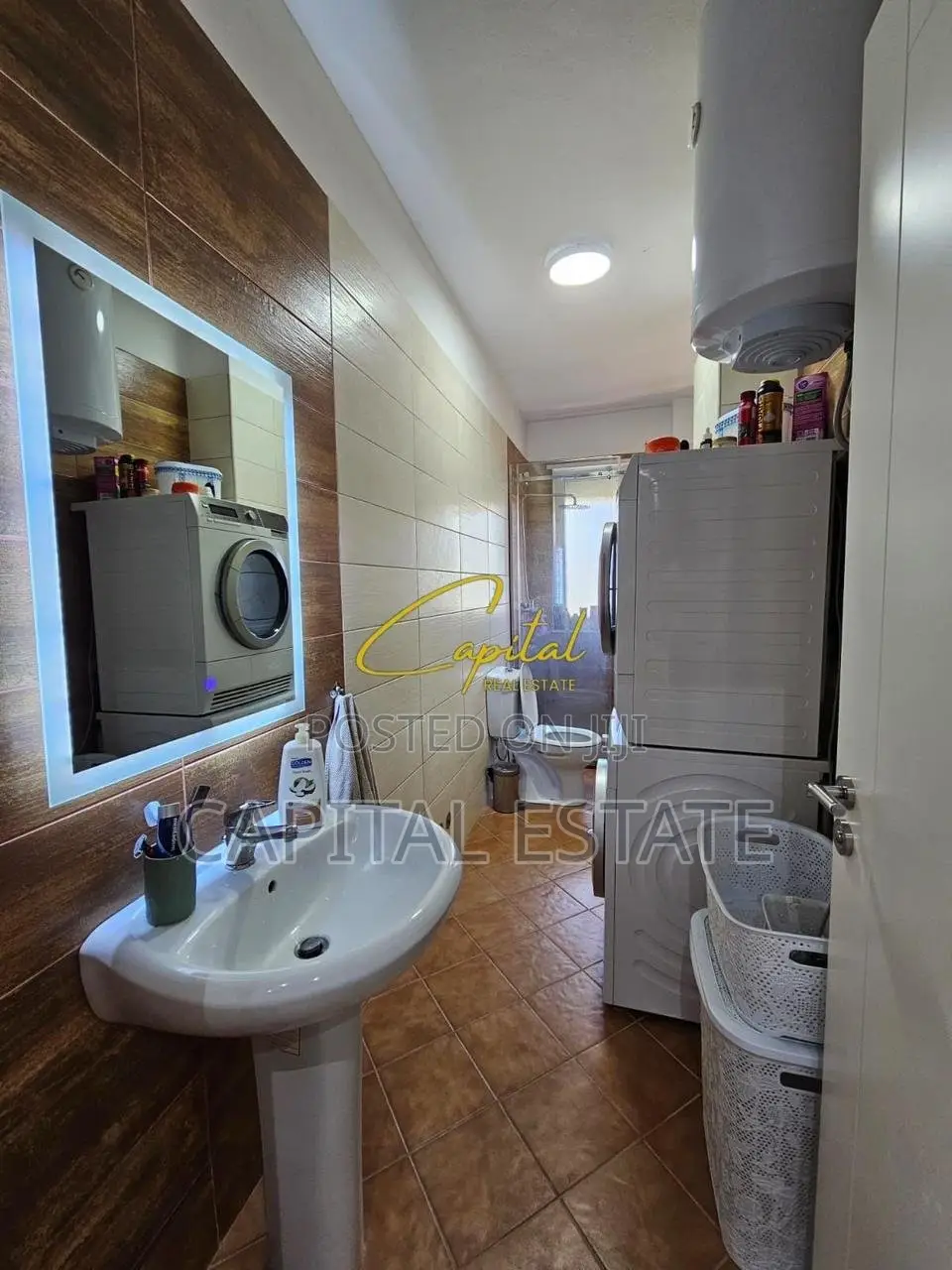 SHITET APARTAMENT 2+1 FRESKU 145.000 LEKE