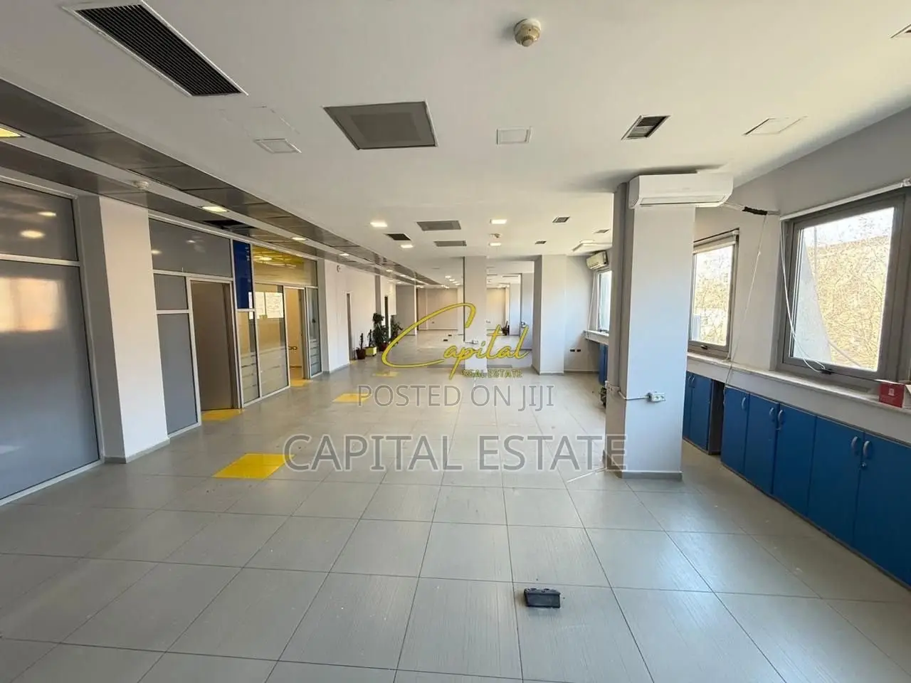 AMBIENT BIZNESI ME QIRA 916 M2 RRUGA E KAVAJES 18.000 EURO
