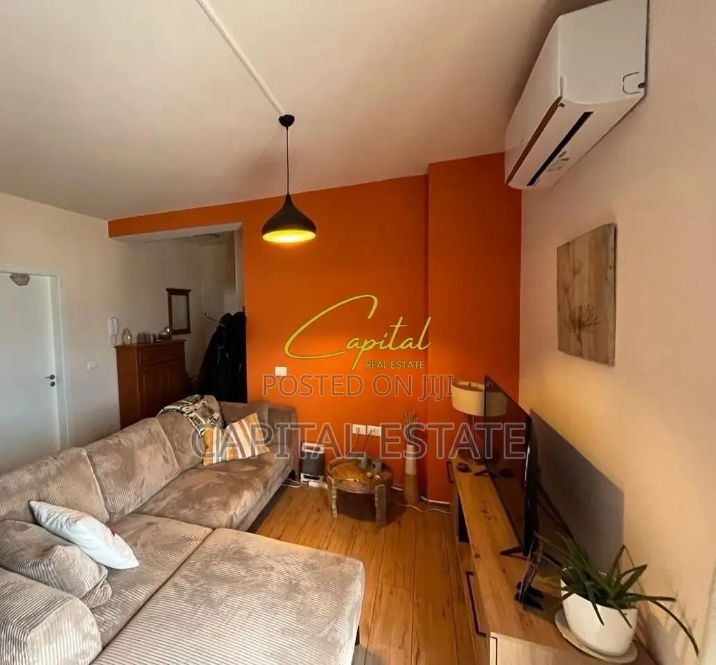 SHITET APARTAMENT 2+1 RRUGA E DIBRES 215.000 EURO